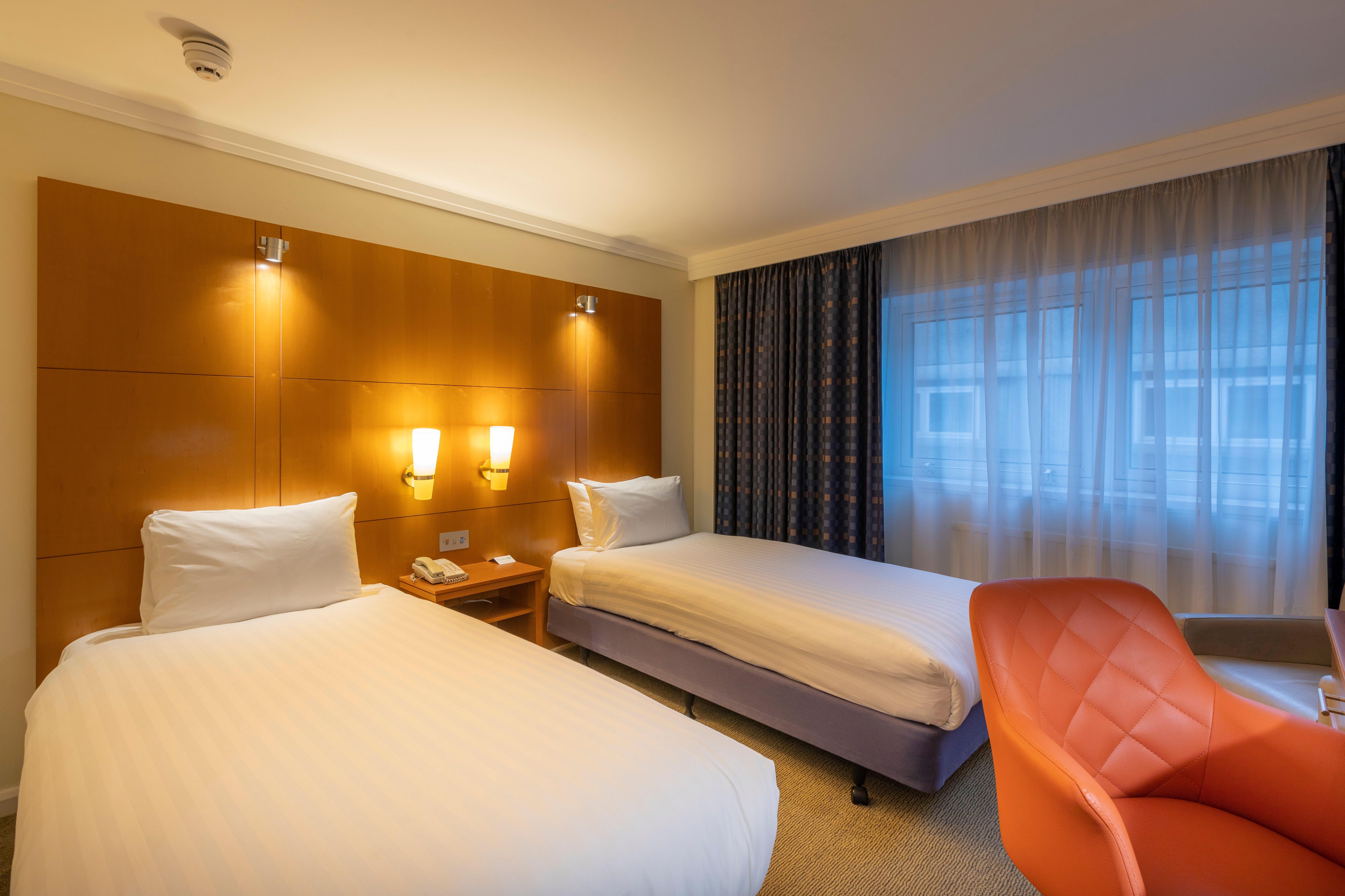 Holiday Inn London - Regent'S Park By Ihg Esterno foto