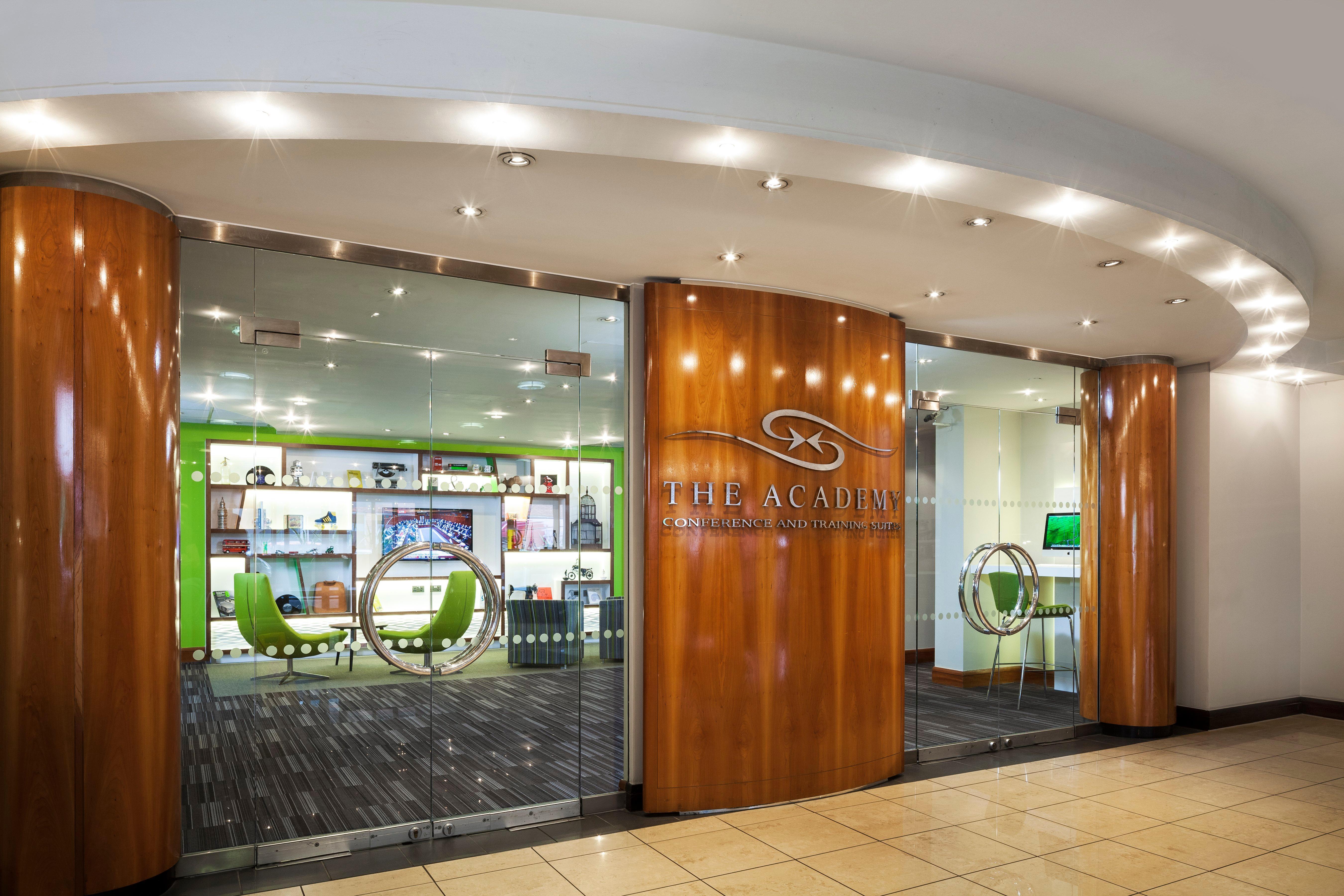 Holiday Inn London - Regent'S Park By Ihg Esterno foto